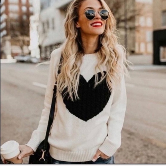 25 Boho Heart pull over sweater 
cotton blend - Picture 2 of 5